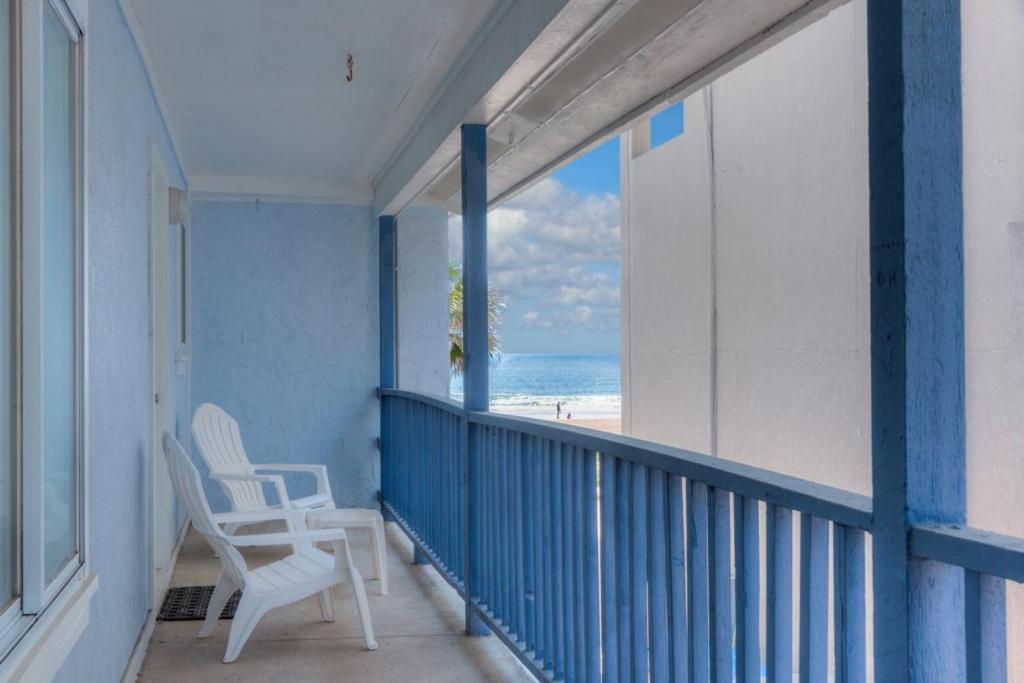 A Wave From It All Oceanview 2Nd Level Patio แจ็กสันวิลล์บีช ภายนอก รูปภาพ